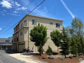 Building Photo - 850 NW Newport Ave