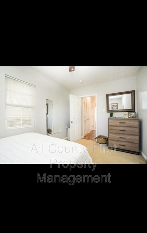Foto del edificio - 927 Fortress Ave SW