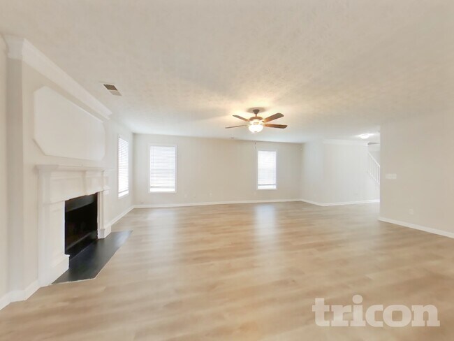 Foto del edificio - 4003 Riverside Pkwy