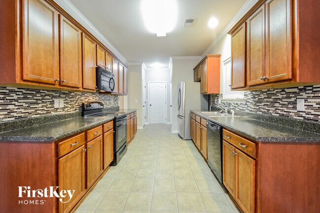 Foto del edificio - 1072 Pine Valley Dr