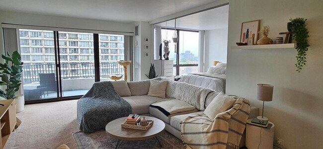 Foto del edificio - 2020 N Lincoln Park W