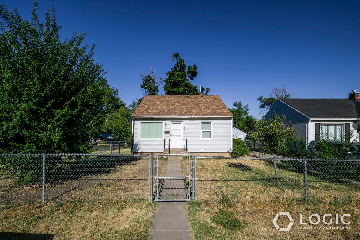 Primary Photo - Spacious Home in Ogden!