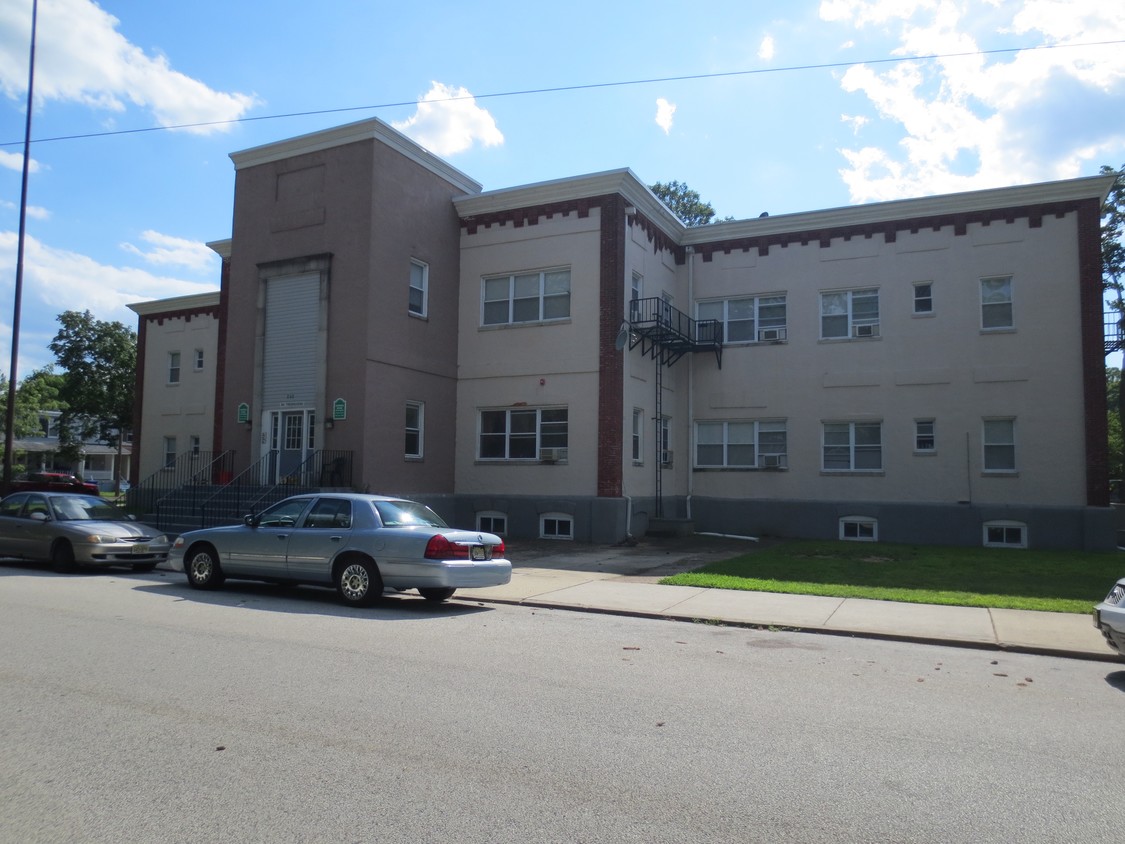 Foto del edificio - Carroll River Apartments