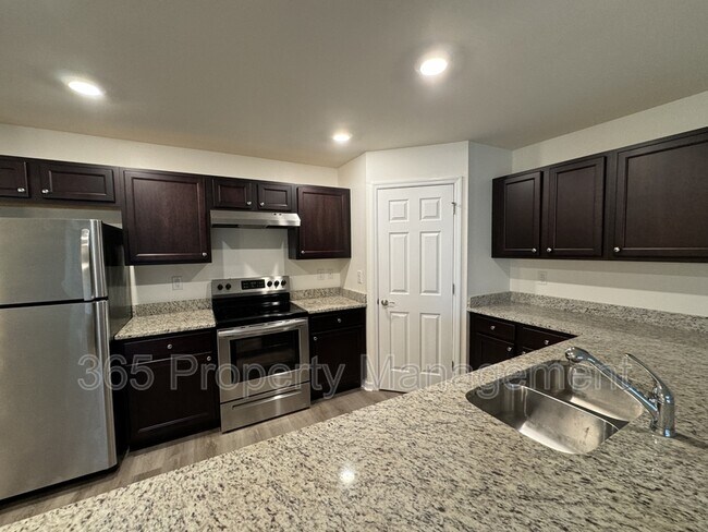 Foto del edificio - 26535 Sandhill Blvd