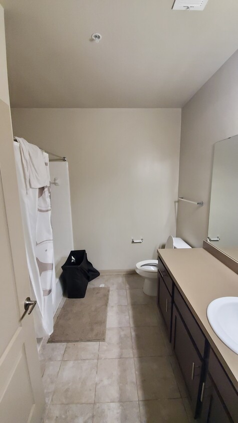 Foto del edificio - 585 McDaniel St SW