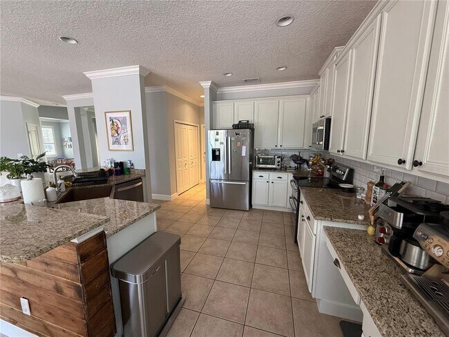 Foto del edificio - 3425 Turningwind Ln