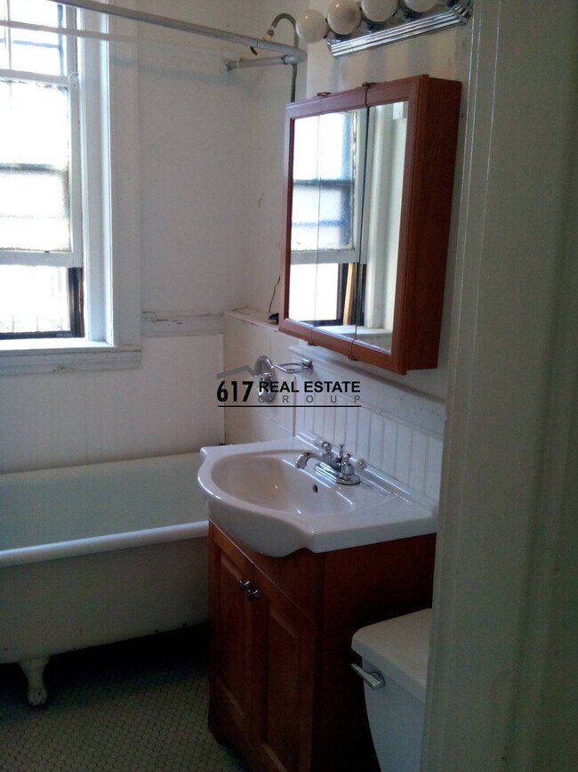 Foto del edificio - 317 Allston St