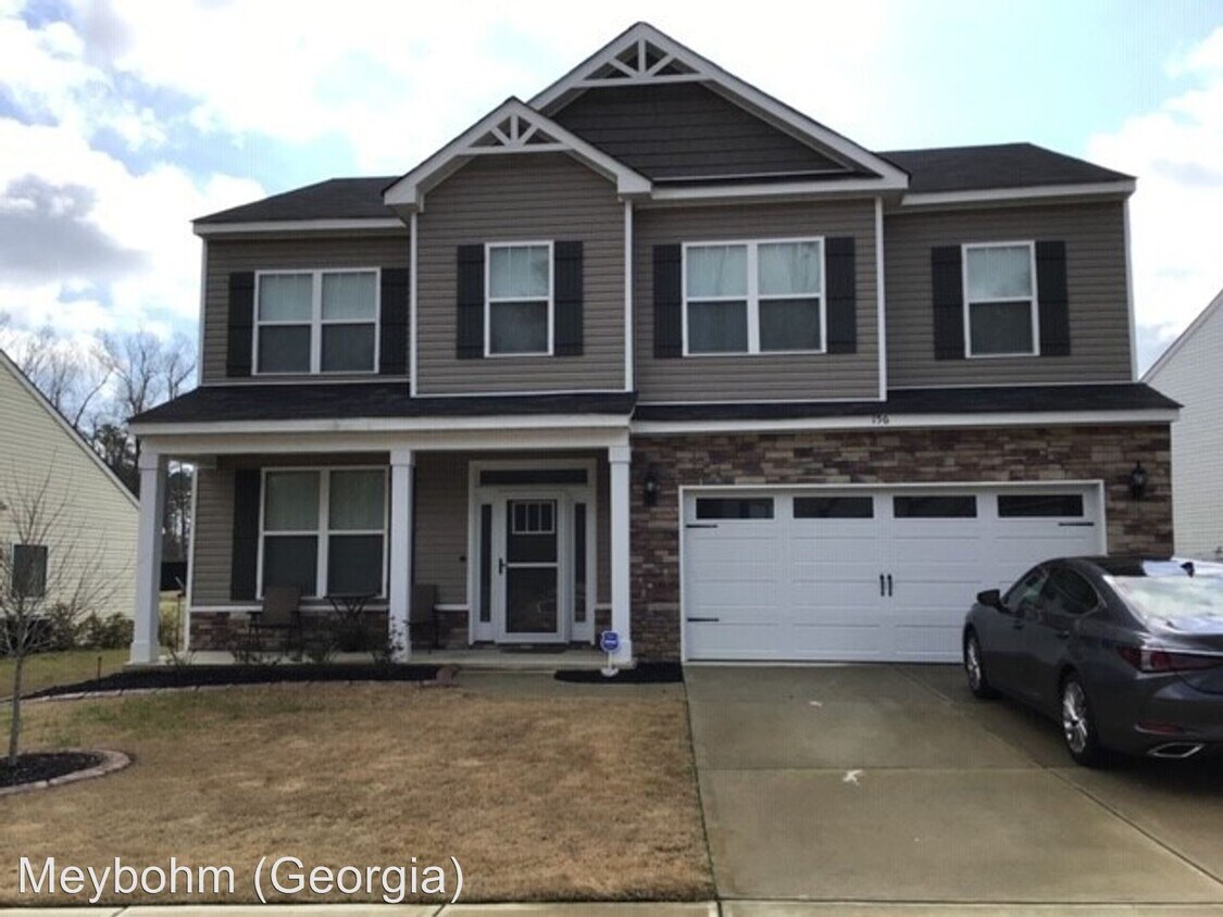 Primary Photo - 4 br, 2.5 bath House - 156 Swinton Pond Road