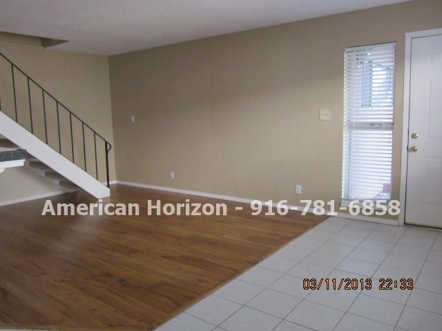 Building Photo - 9067 Pinata Way