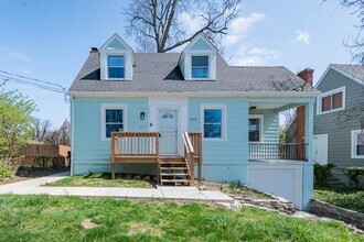 Building Photo - 6510 Hedge Ave