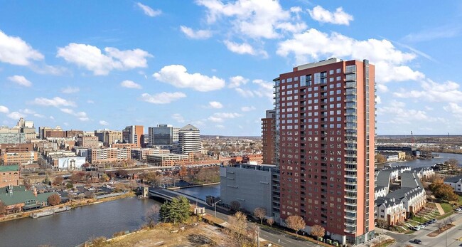 Foto del edificio - River Tower @ Christina Landing