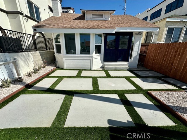 Foto principal - 934 Manhattan Ave