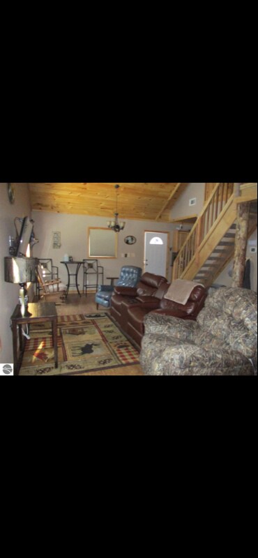 Foto del edificio - 1038 Wintergreen St