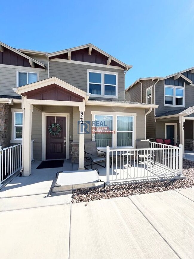 Photo - 942 Petra Heights Townhome
