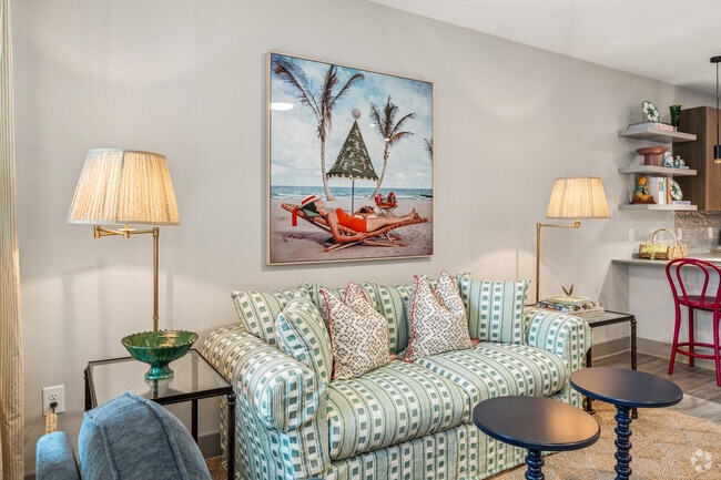 The Ironwood 1BR, 1BA - 790SF - Living Room - Oldham & Worth