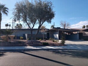 Building Photo - 1332 5th Pl