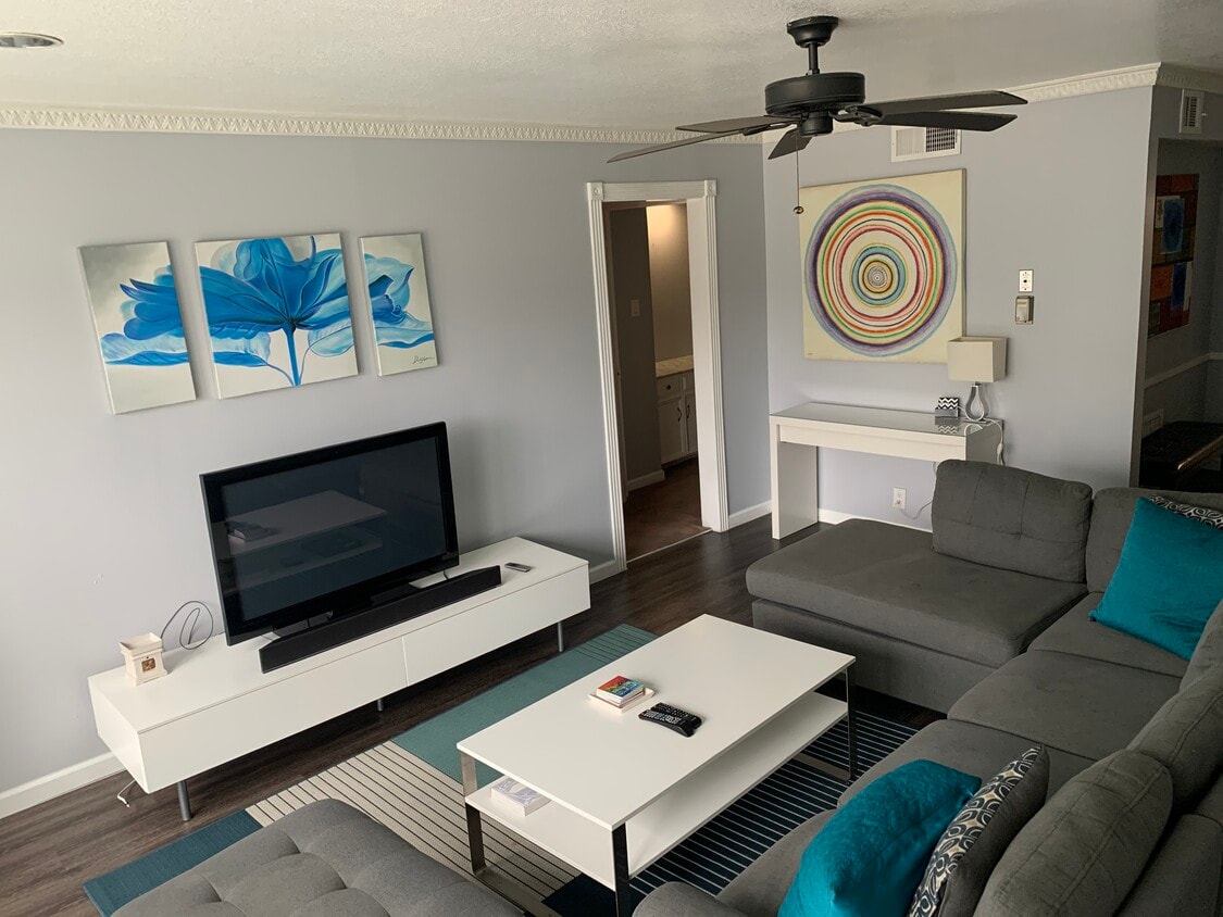 7926 Royal Ln Unit D, Dallas, TX 75230 Apartments in Dallas, TX