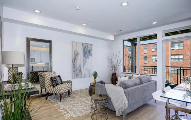 Foto del edificio - 1435 Clifton St NW