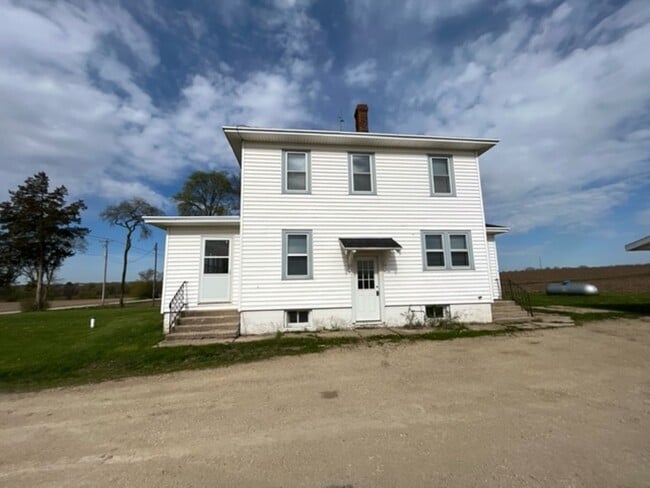 Foto del edificio - 3908 W Mineral Point Rd