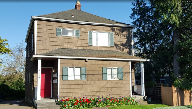 Foto del edificio - 4212 Winslow Place North