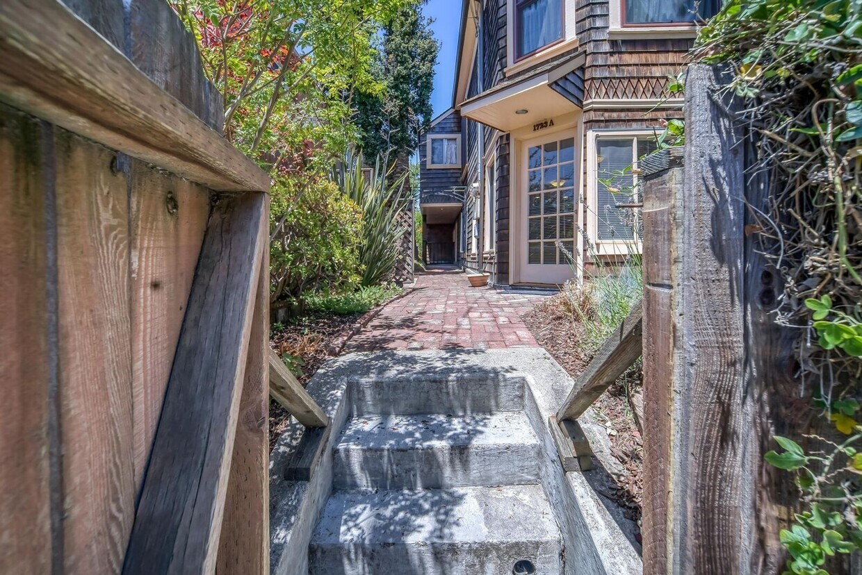Foto principal - 1723 Carleton St