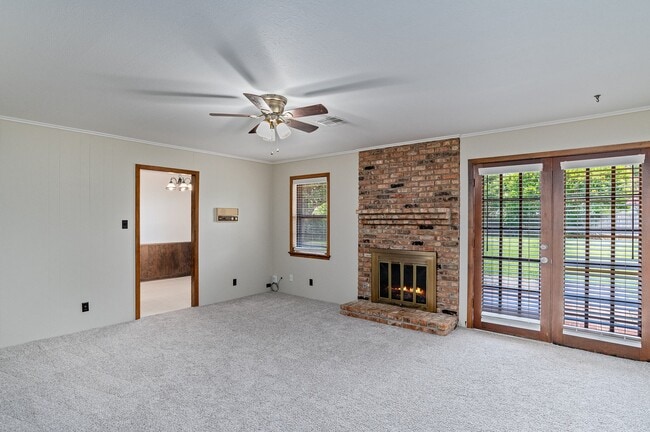 Foto del edificio - 1554 Westbury Dr