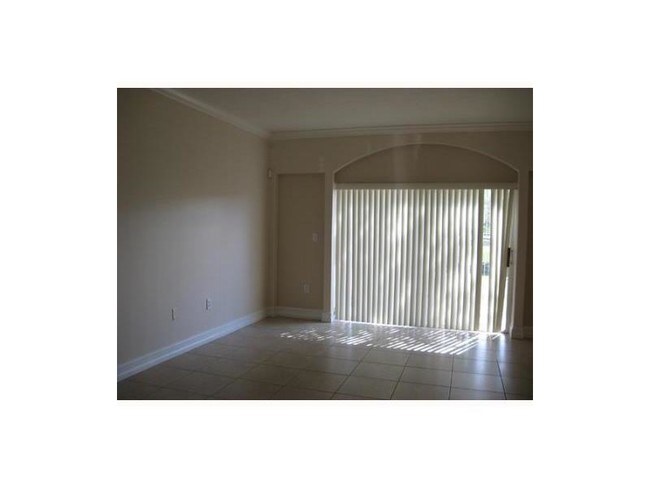 Foto del edificio - 15750 SW 92nd Ave
