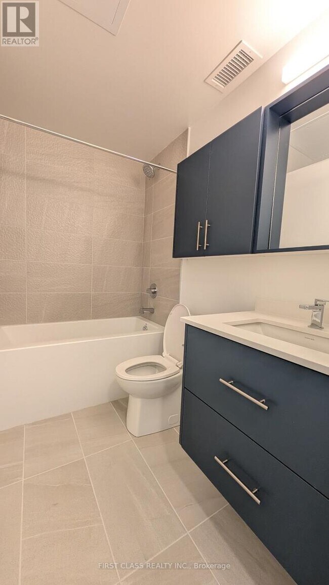 Photo du bâtiment - 9751 Markham Rd