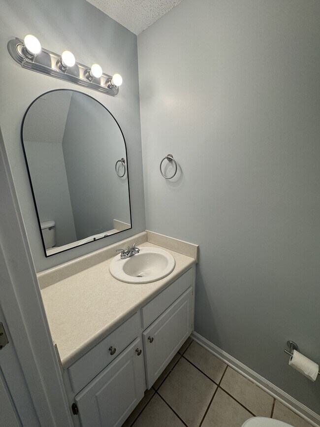 Foto del edificio - 132 Cove Ln