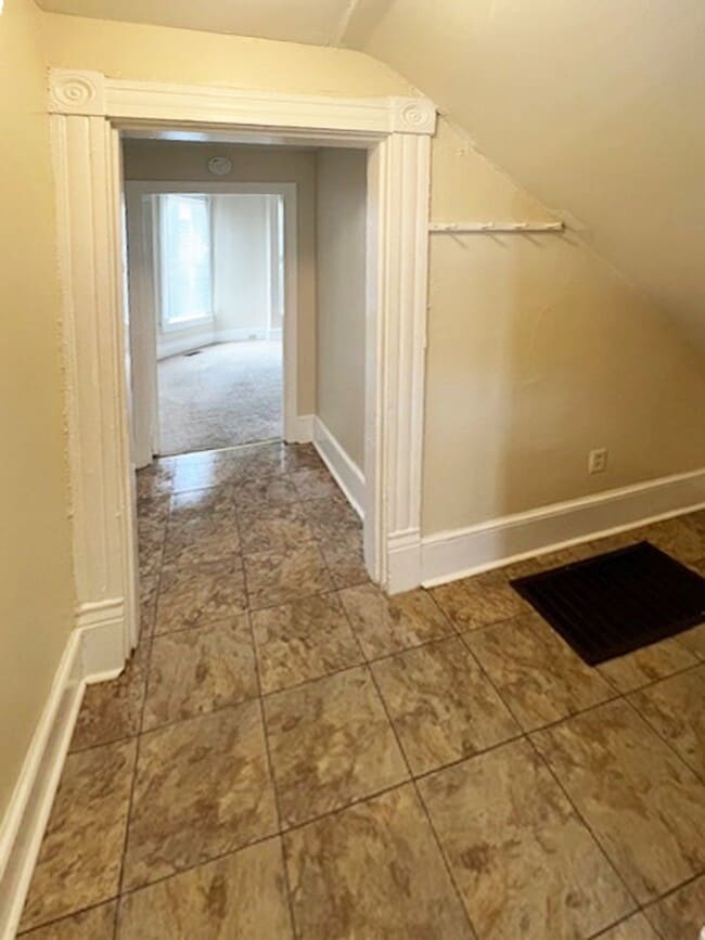 Foto del edificio - AKS390