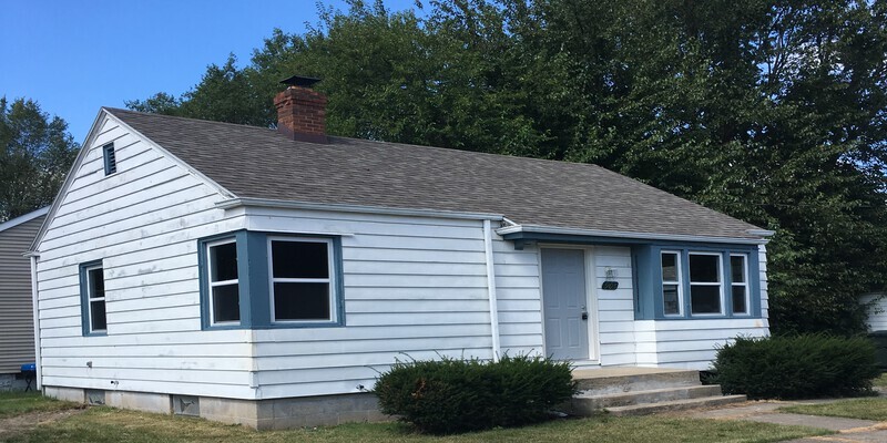 Primary Photo - 905 Goodland
