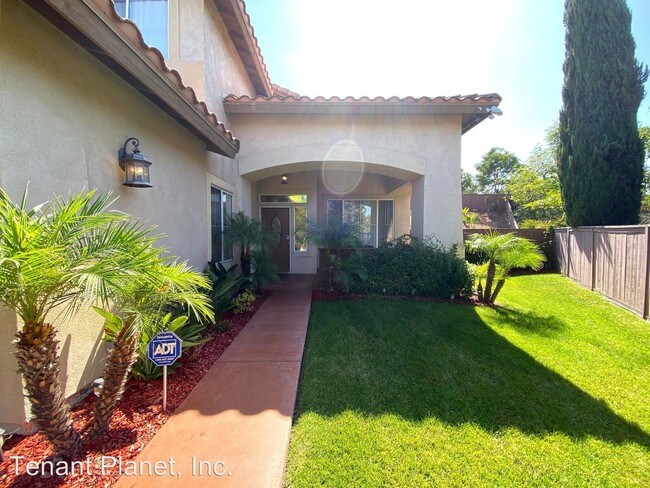 Building Photo - 6 br, 3 bath House - 9387 Diane Ave