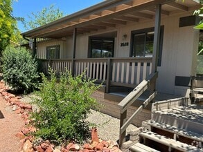 Building Photo - 2510 Arrowhead Rd