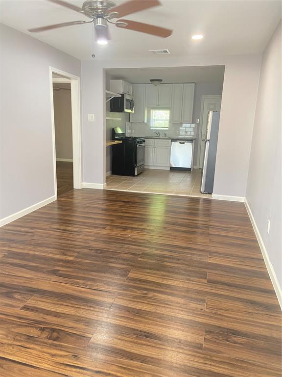 Building Photo - 1 St Emanuel St