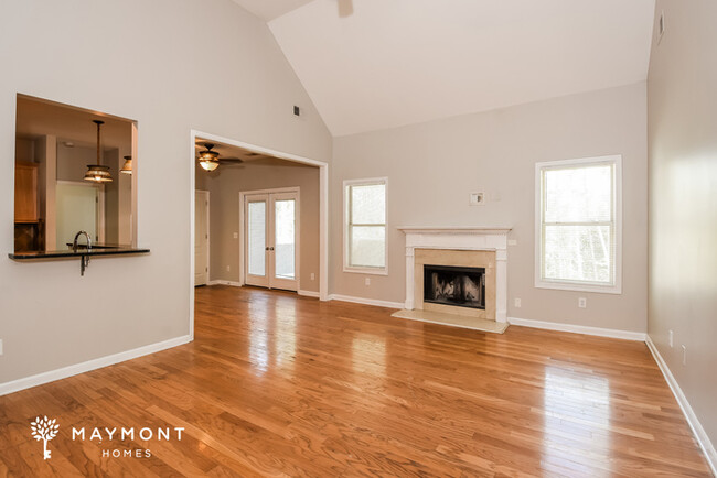 Building Photo - Stunning 4-Bedroom in Rydal, GA!