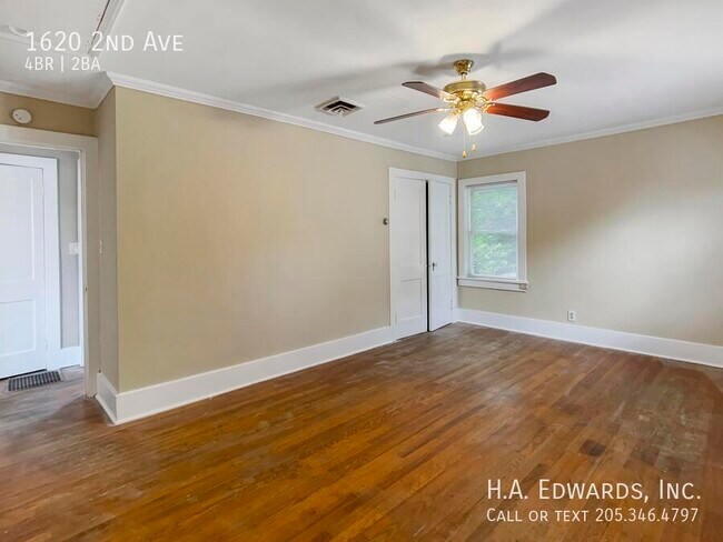 Foto del edificio - 1620 2nd Ave