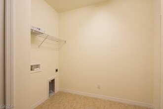 Building Photo - 3005 NW 41st Pl Building Photo - 3005 NW 41st Pl