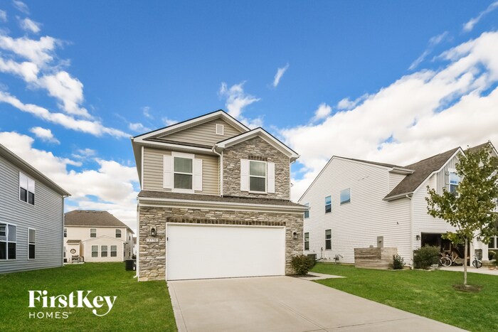 Foto principal - 5770 Pebblebrooke Rd