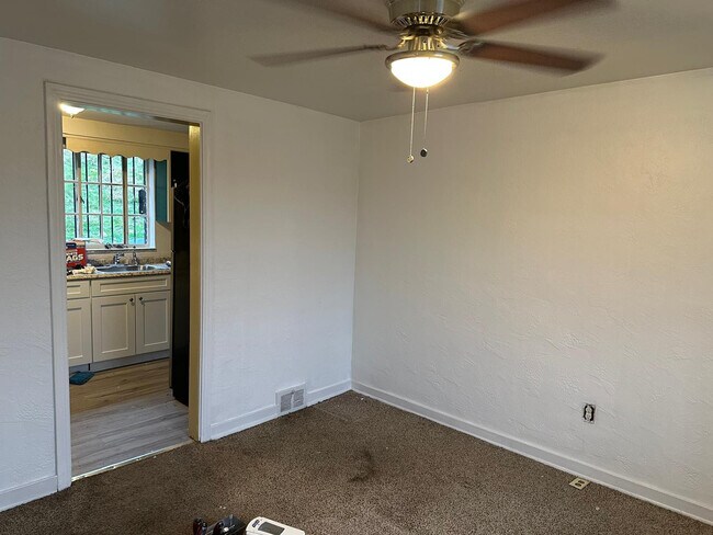 Foto del edificio - 2015 Fairlawn St