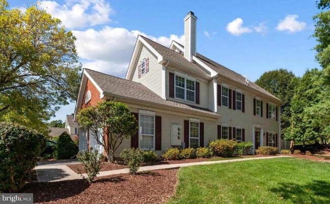 Foto del edificio - 709 Pebble Creek Ct