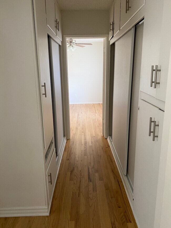 Building Photo - 4337 Toland Way