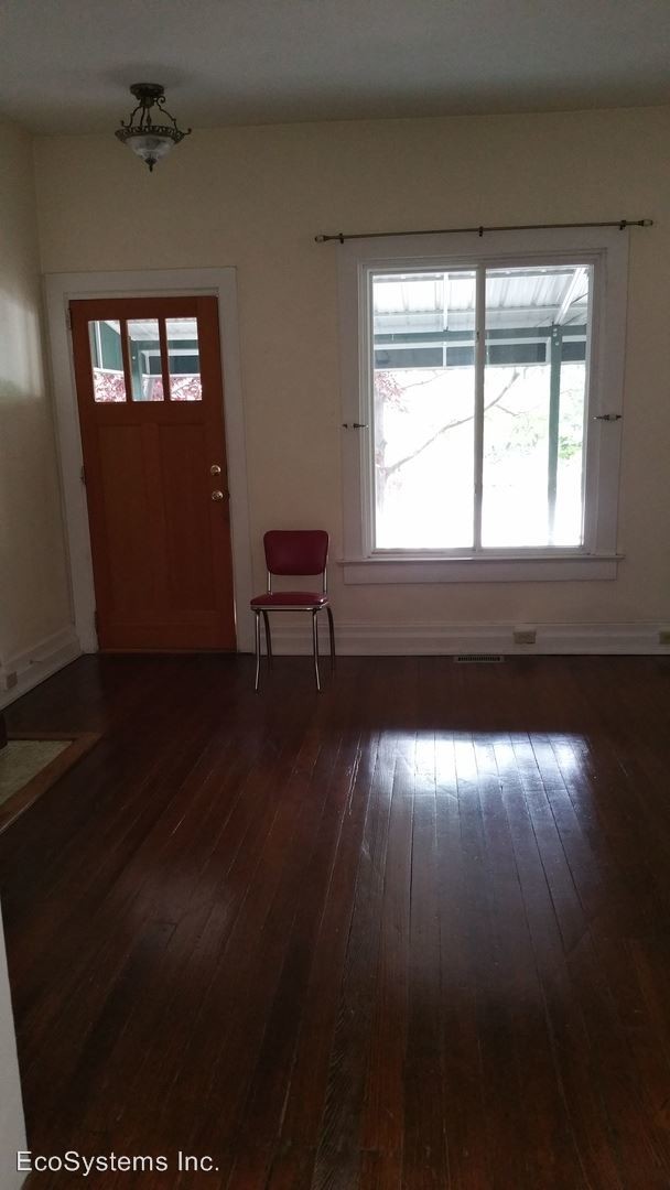 Building Photo - 2 br, 1 bath House - 20 S Lincoln St