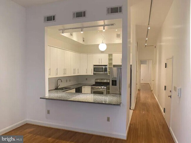 Foto del edificio - 261 N 3rd St