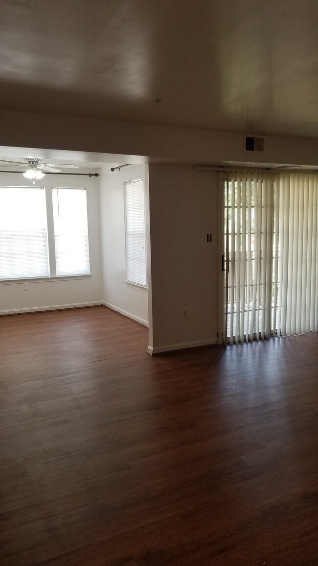 Living Room - 2040 Alice Ave