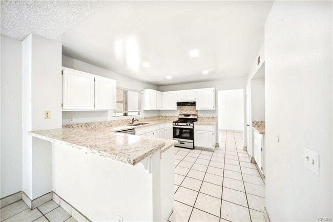 Building Photo - 771 W Ave E