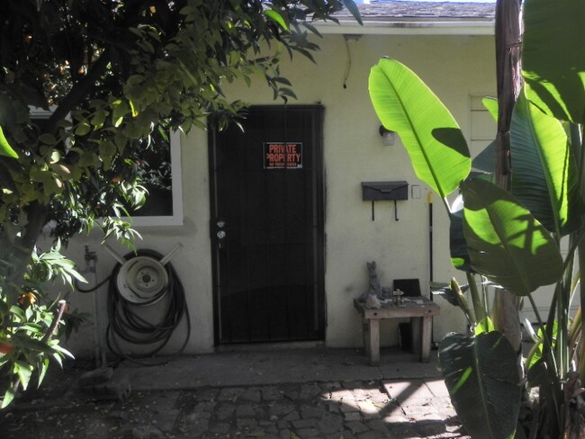 Foto del edificio - 638 N Echo Ave