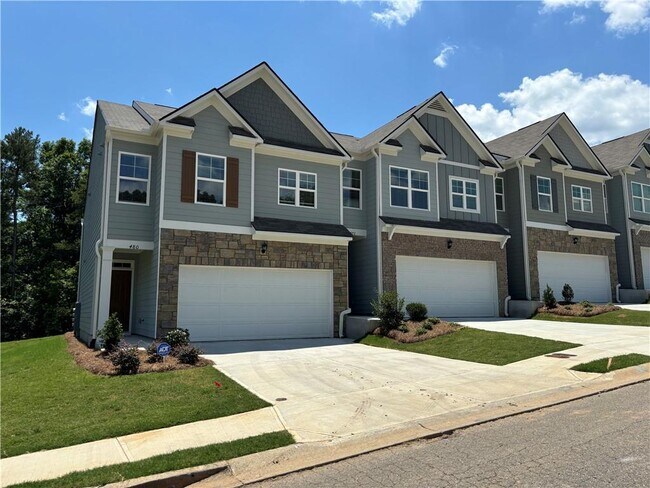 Foto del edificio - 472 Stoneybrook Dr