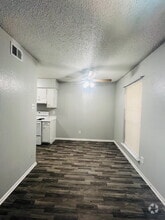Building Photo - 6929 Timbercreek Dr