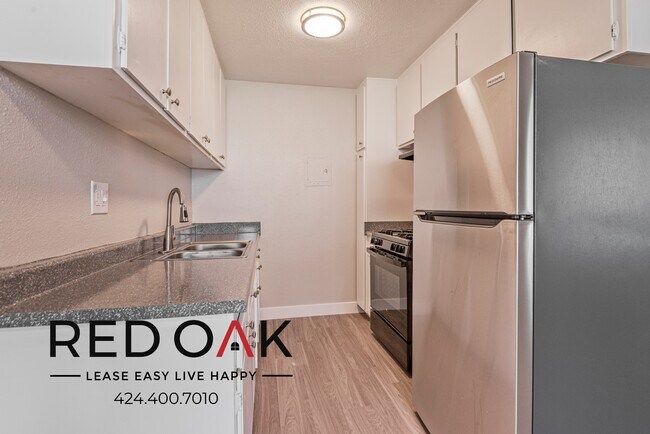 Foto del edificio - 13325 Heacock St