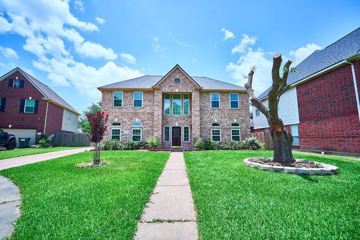 Primary Photo - 14811 Wintercove Ct